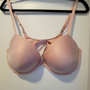 Victoria Secrets pushup bra